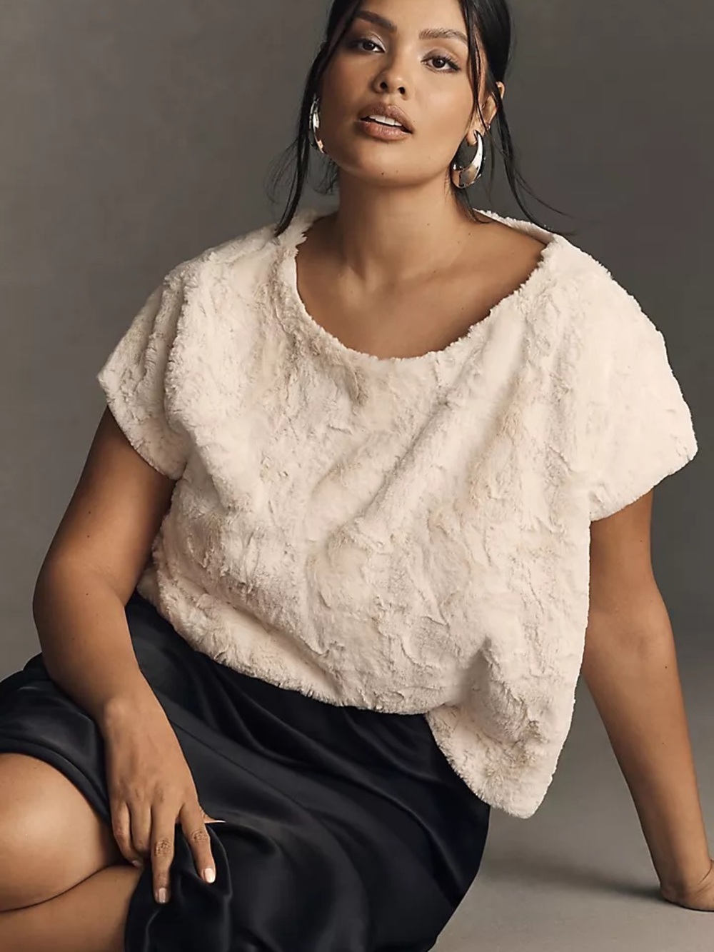 ANTHROPOLOGIE Maeve Faux Fur Tee XL 25” p2p Cream $120 Retail NWT